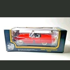 Road Legends 1955 Ford Thunderbird  1/18